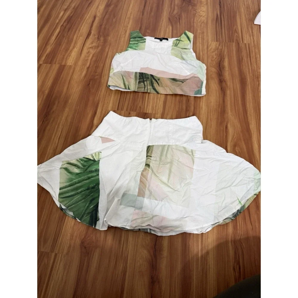 Tibi White Foliage Print Vacation Mini Skirt & Tank Top Set Size 0 Exotic Beach - Picture 4 of 6